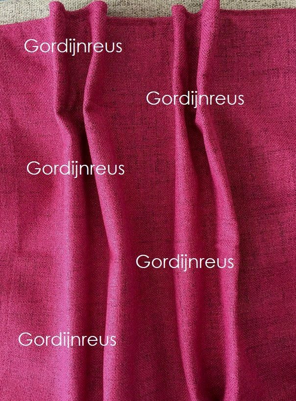 OP=OP 100% VERDUISTEREND PLOOIGORDIJN FUCHSIA 160CM X 226CM - 2 STUKS