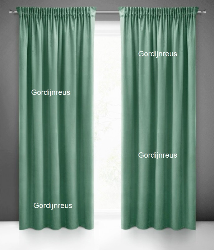 Velours gordijn met plooiband PIERRE CARDIN EMERALD GROEN 140x265cm x 2 stuks